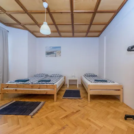 House Managers - Vintage *