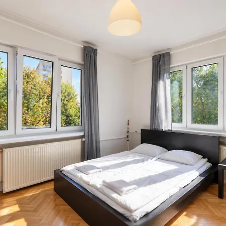 House Managers - Vintage Hostel Sopot