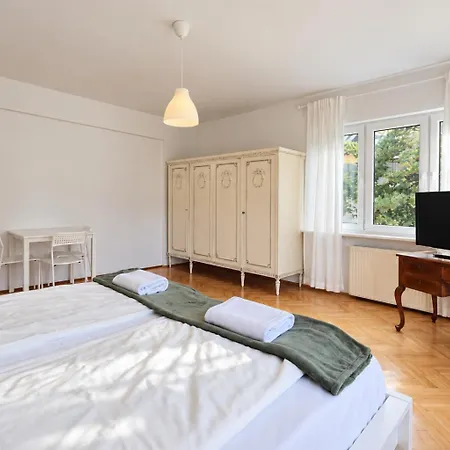 House Managers - Vintage Sopot